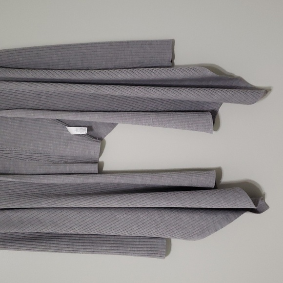 Athleta Women Solstice Wrap Cardigan XXS Gray Merino Wool Blend Balletcore Yoga - Picture 3 of 14
